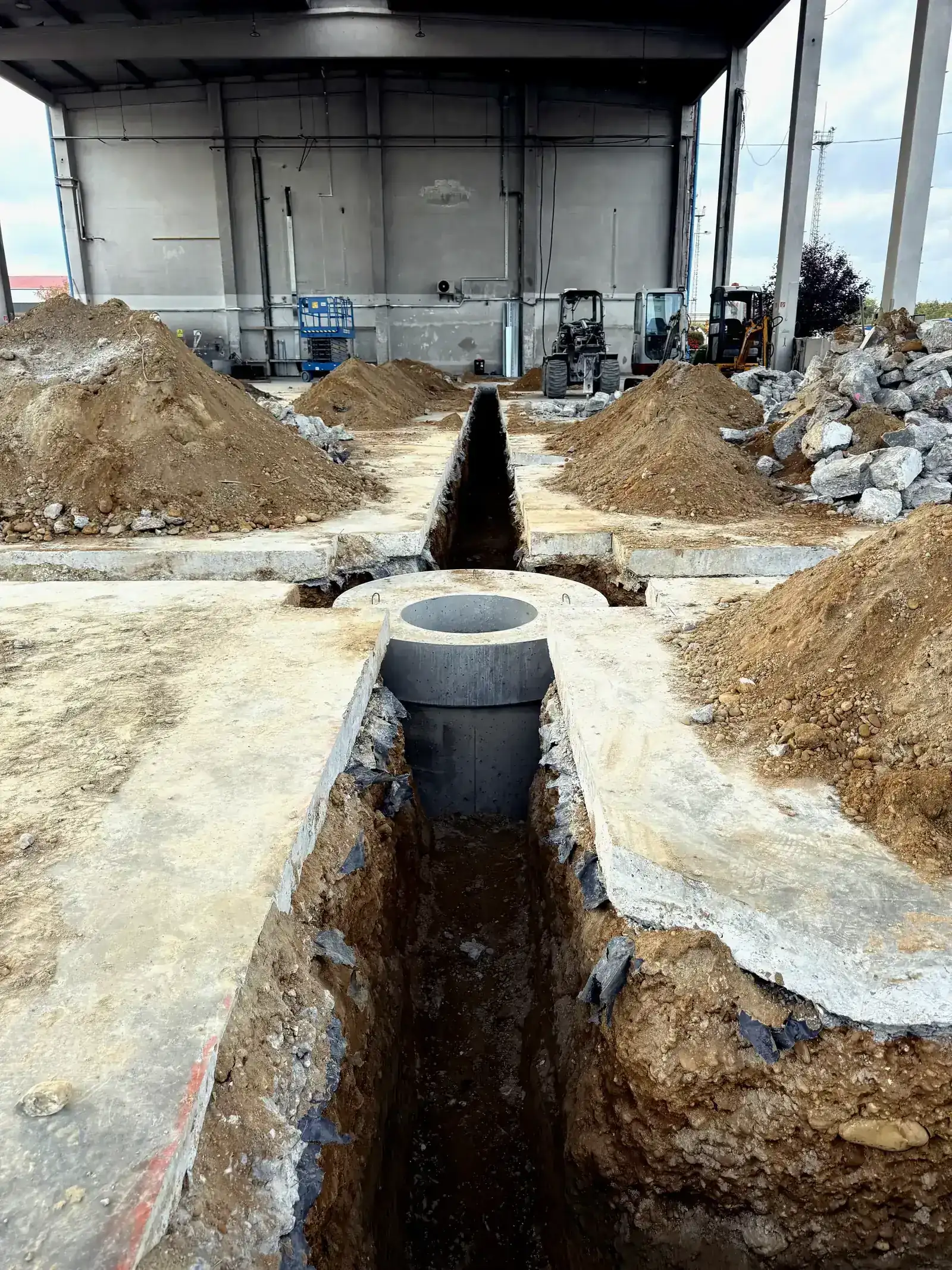 Kútgyűrű lerakás géppel